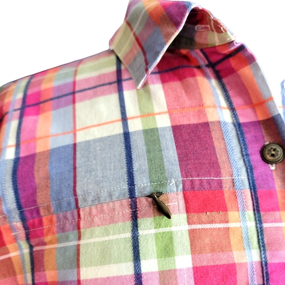Alfred Dunner plaid button down shirt - Picture 4 of 7